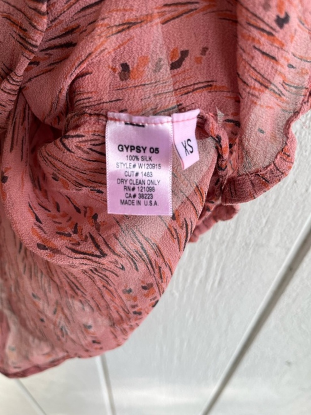 Gypsy 05 Silk Sheer Button Up Blouse Shoulder Cutouts Size‎ XS - Picture 8 of 8